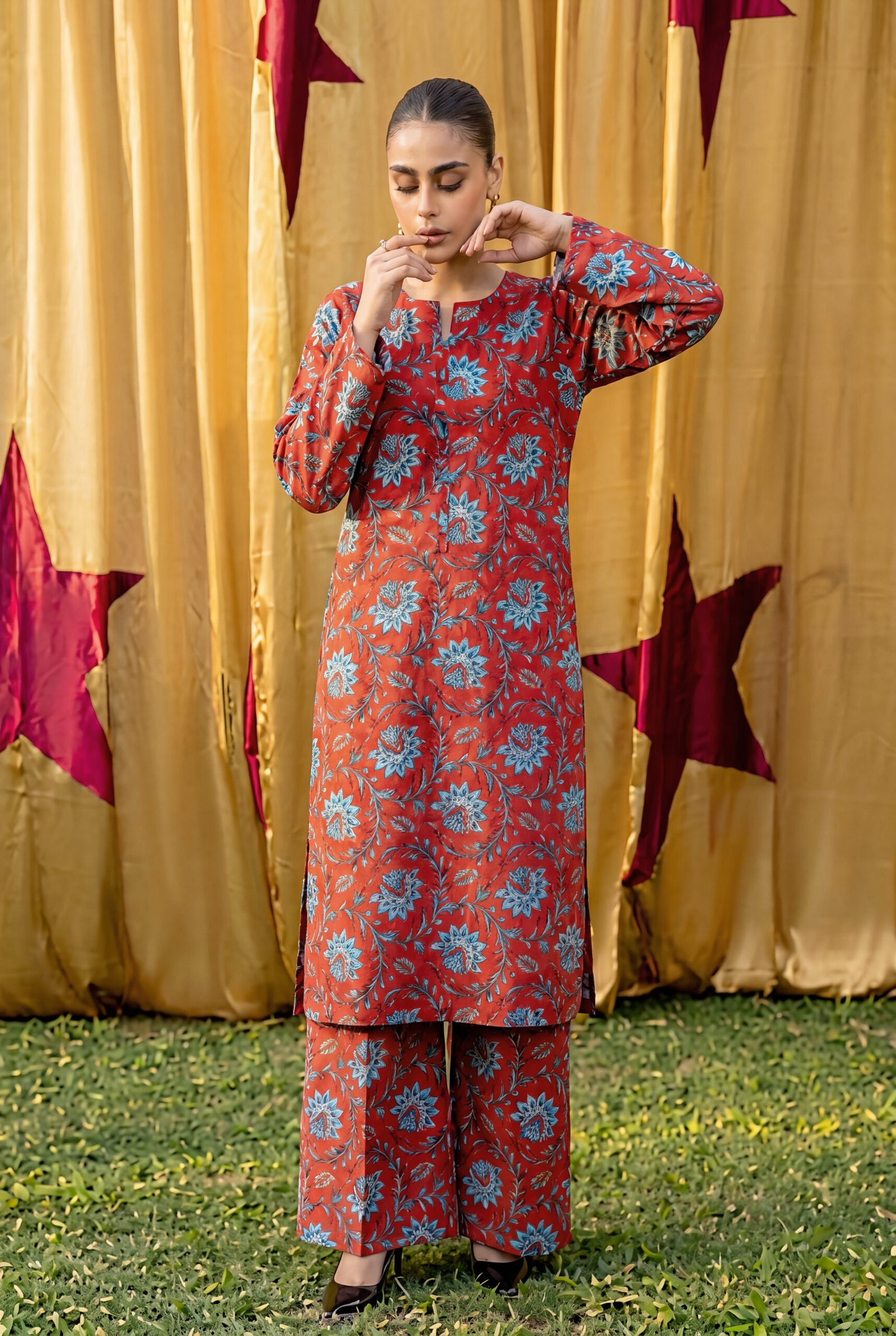 Timeless Grace Digital Printed Lawn Suit Timeless Grace Digital Printed Lawn Suit