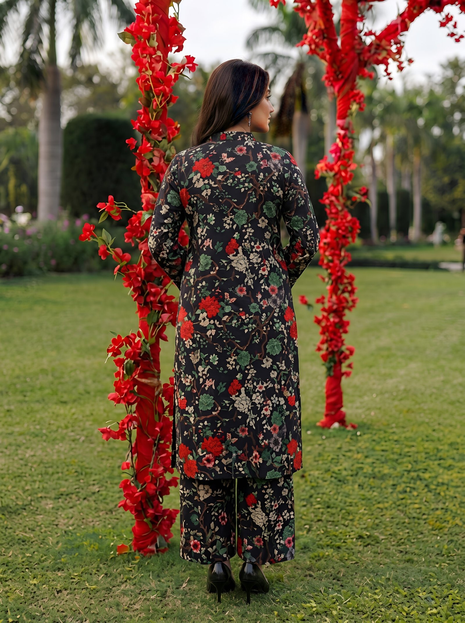 Elite Digital Printed Lawn Suit Elite Digital Printed Lawn Suit - Image 5