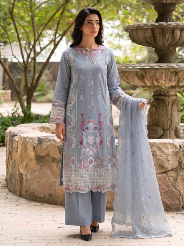 Sophisticated Embroidered 3 Piece Lawn Suit