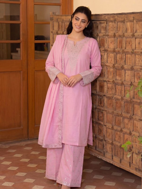 Women's Embroidered 3 Piece Lawn Suit